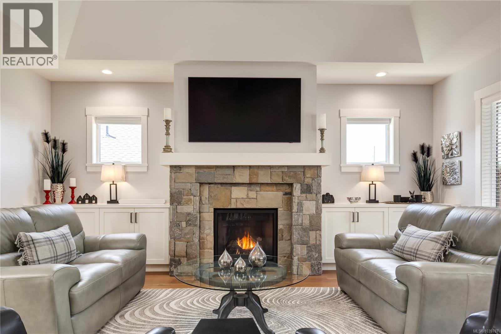 1008 Brookfield Cres, Parksville