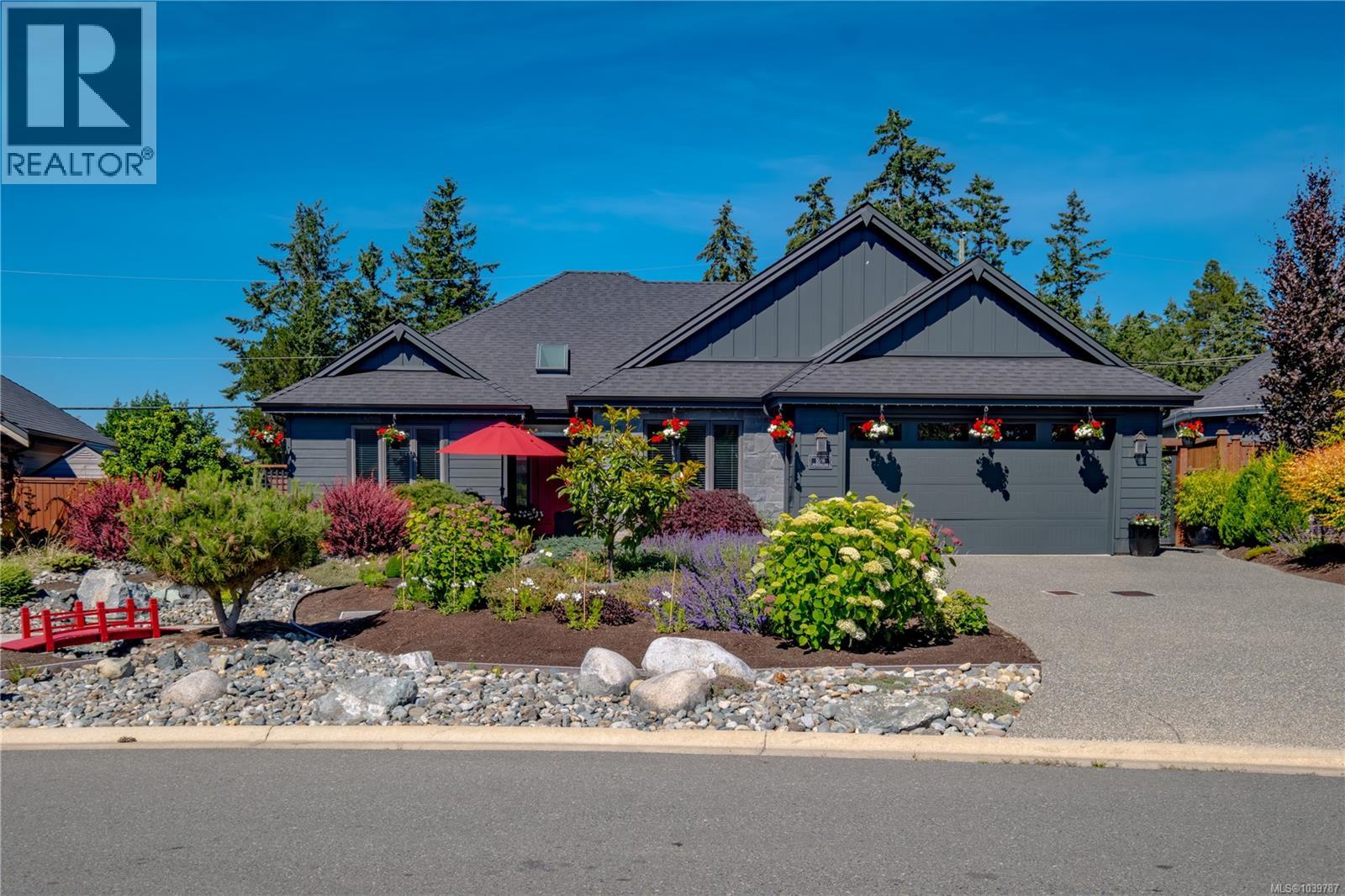 1008 Brookfield Cres, Parksville