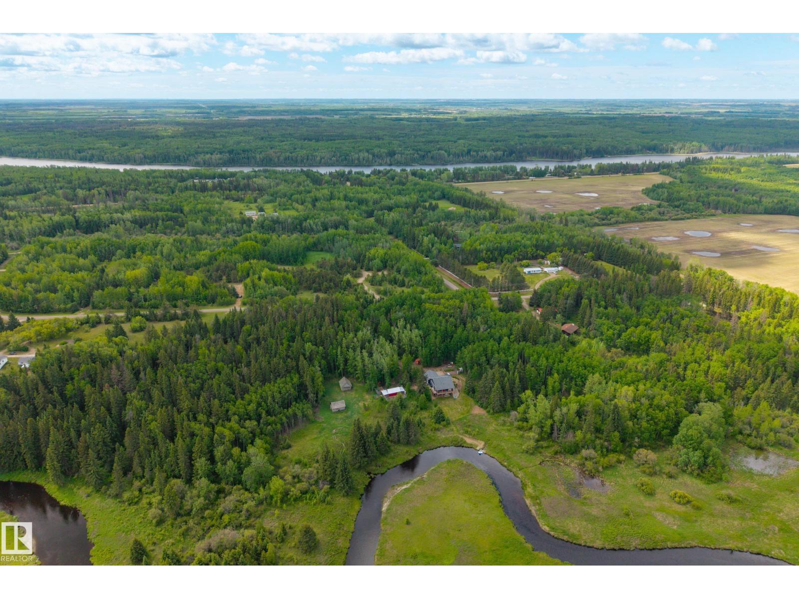 25, 59011 Range Road 232 - photo 4