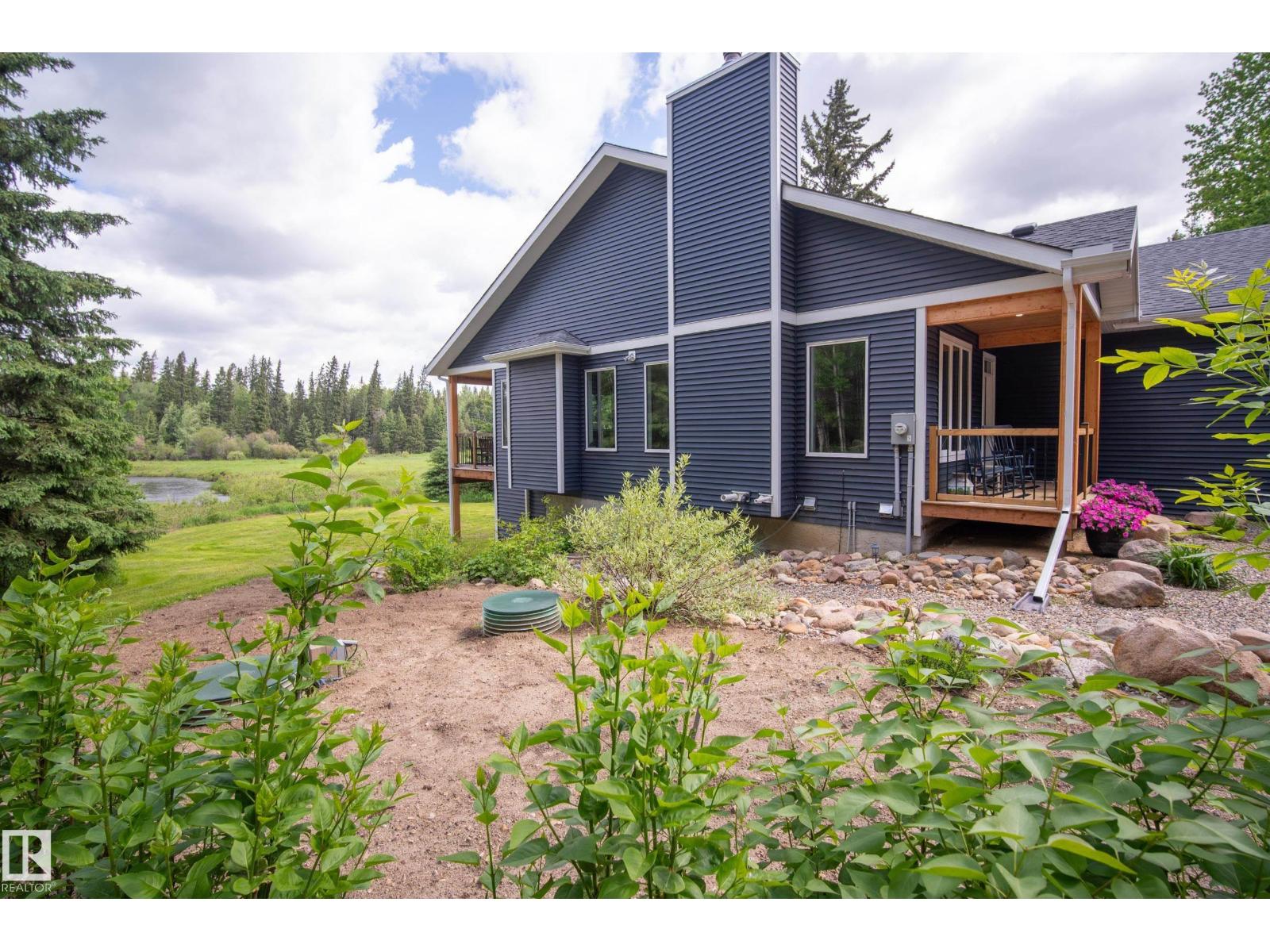 25, 59011 Range Road 232 - photo 5
