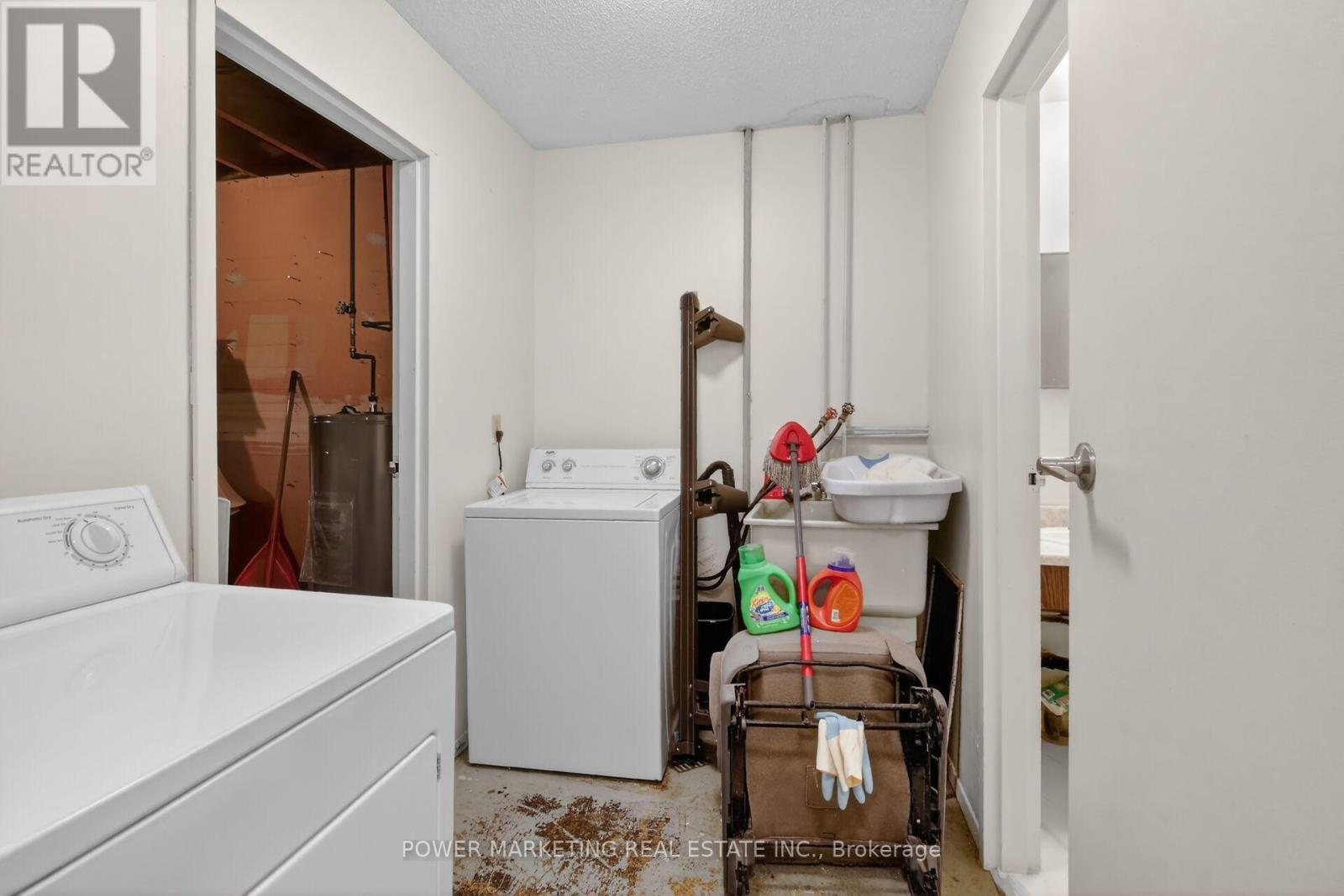 #95 3415 UPLANDS DRIVE - 26