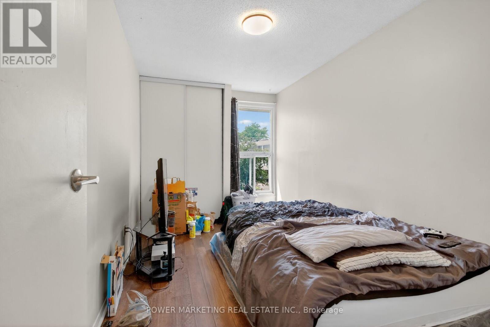 #95 3415 UPLANDS DRIVE - 29