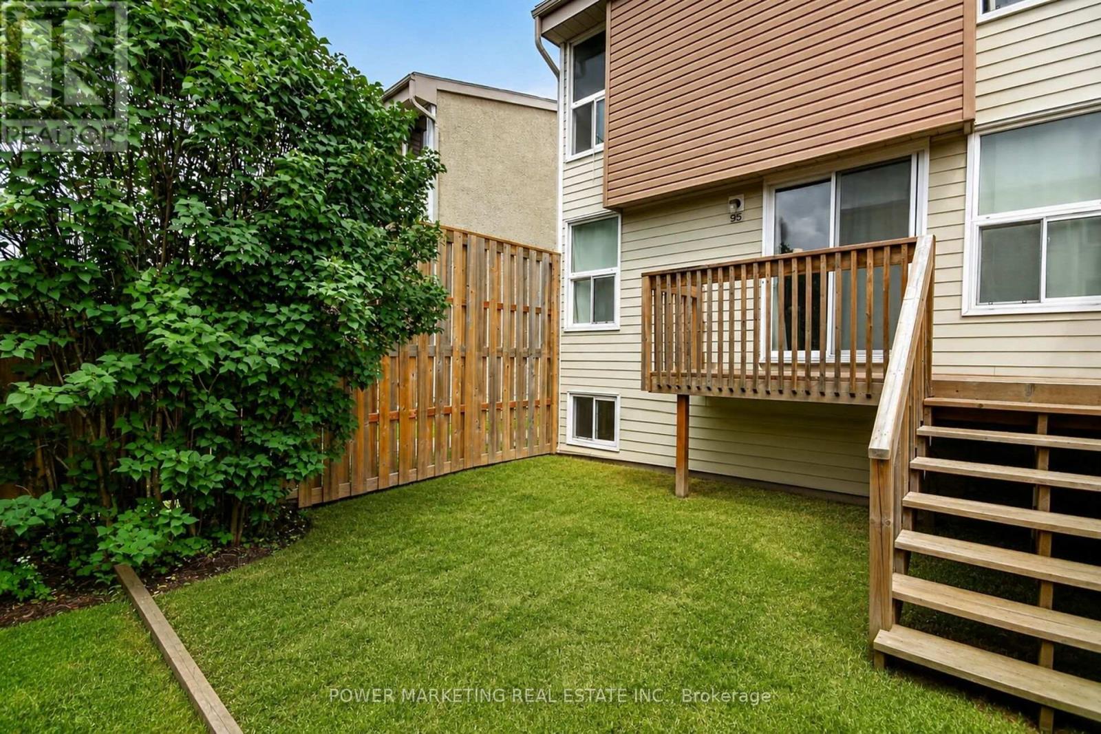 #95 3415 UPLANDS DRIVE - 44