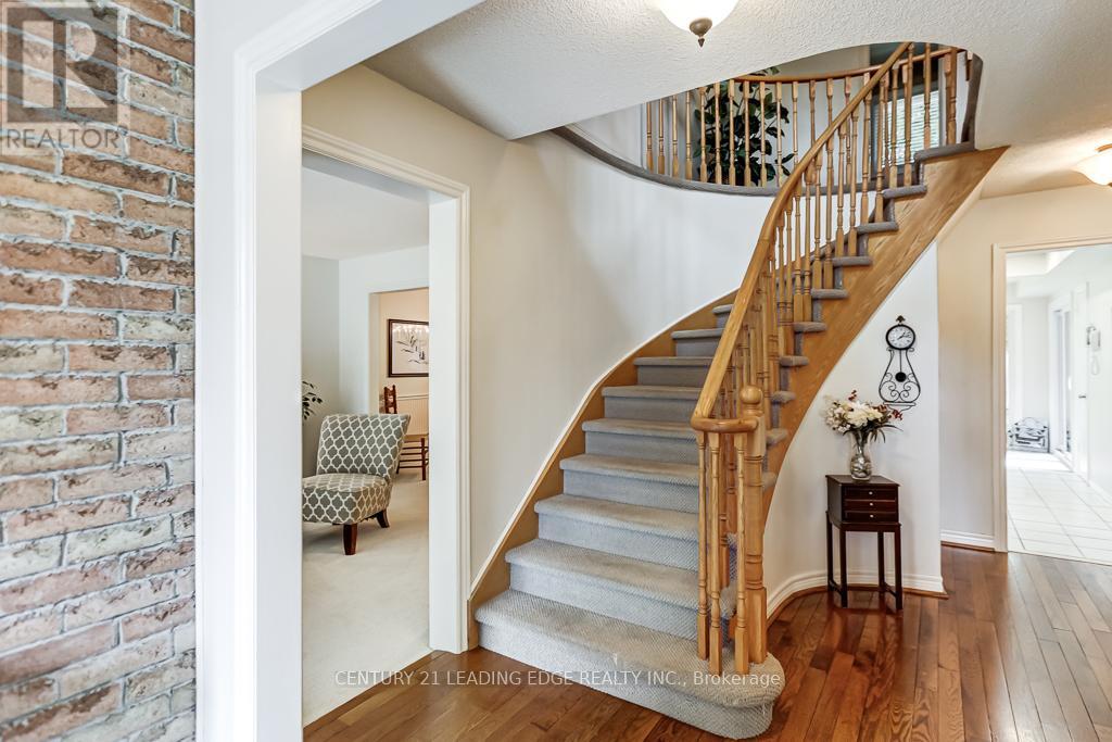128 REEVE DRIVE - 21