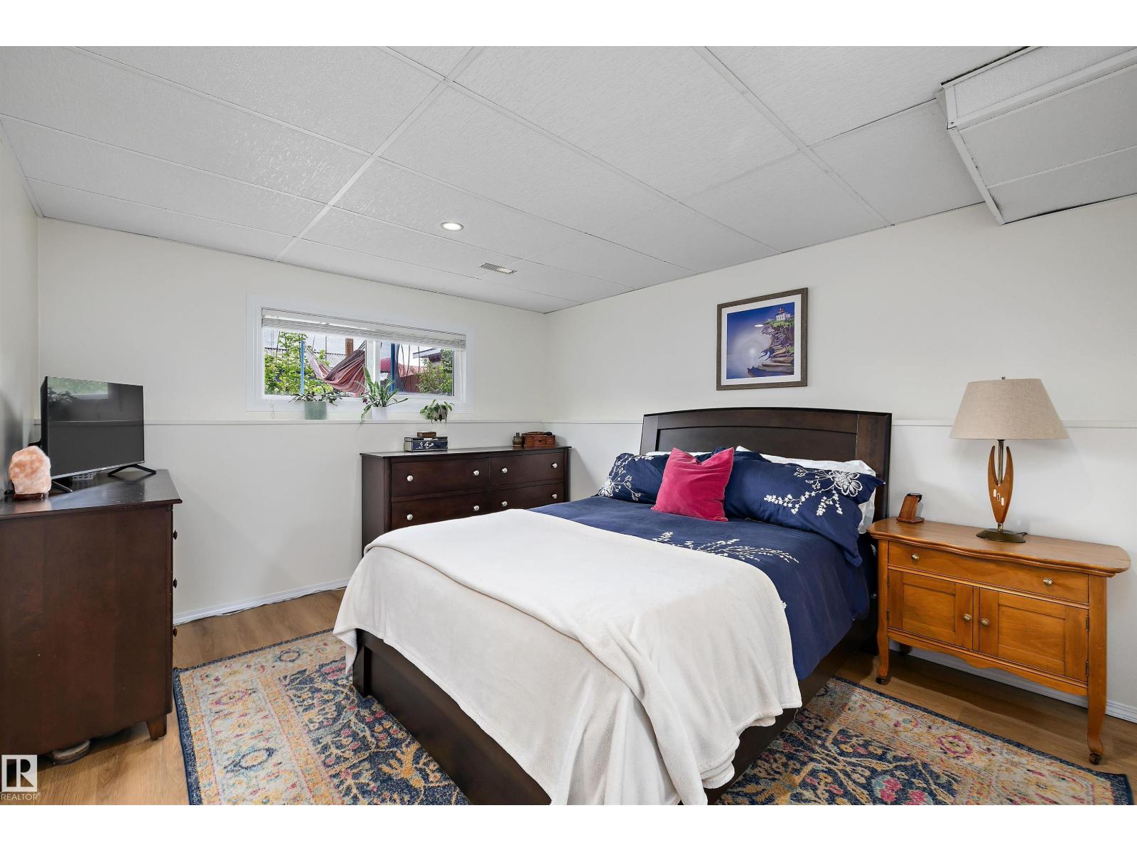 243 PORTER AV — photo 29