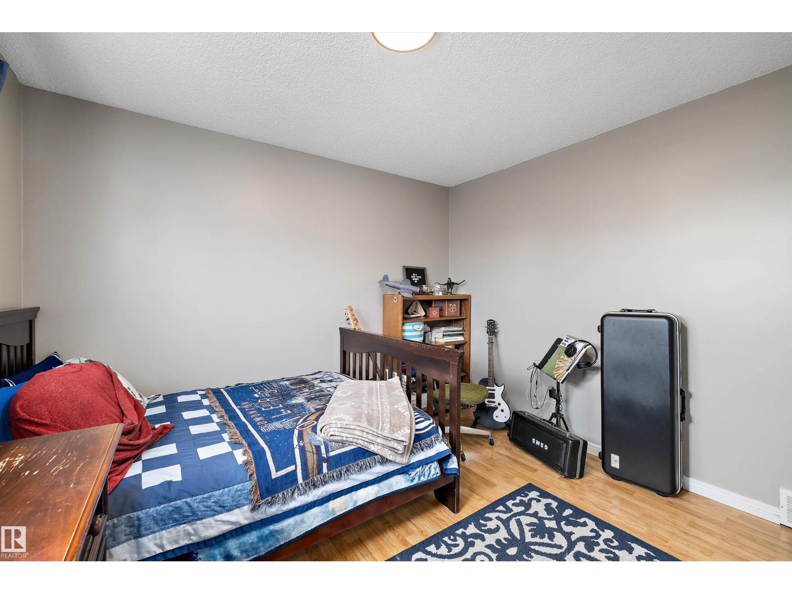 243 PORTER AV — photo 15