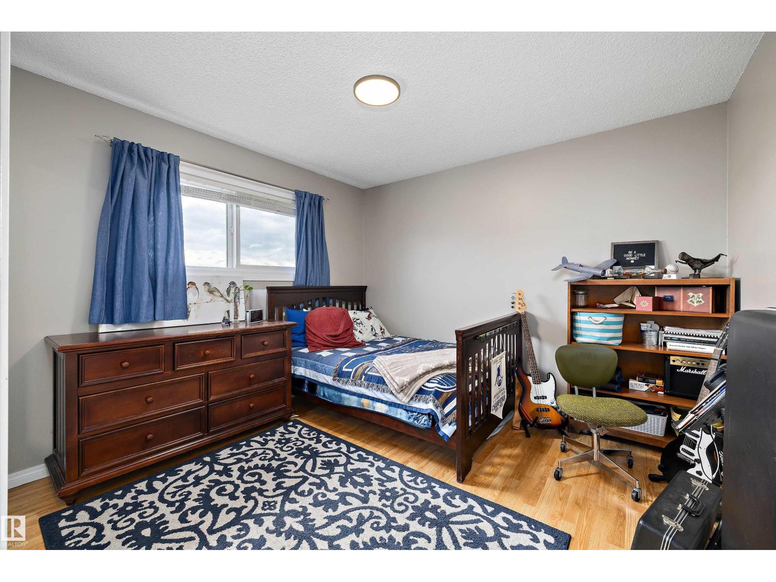 243 PORTER AV — photo 16
