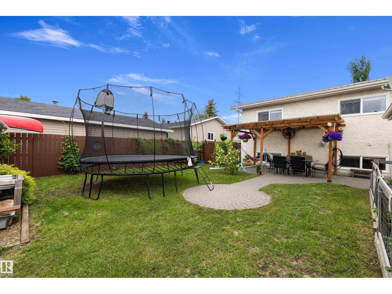243 PORTER AV — photo 39
