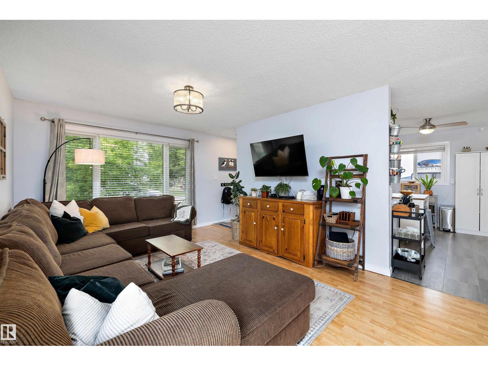 243 PORTER AV — photo 11