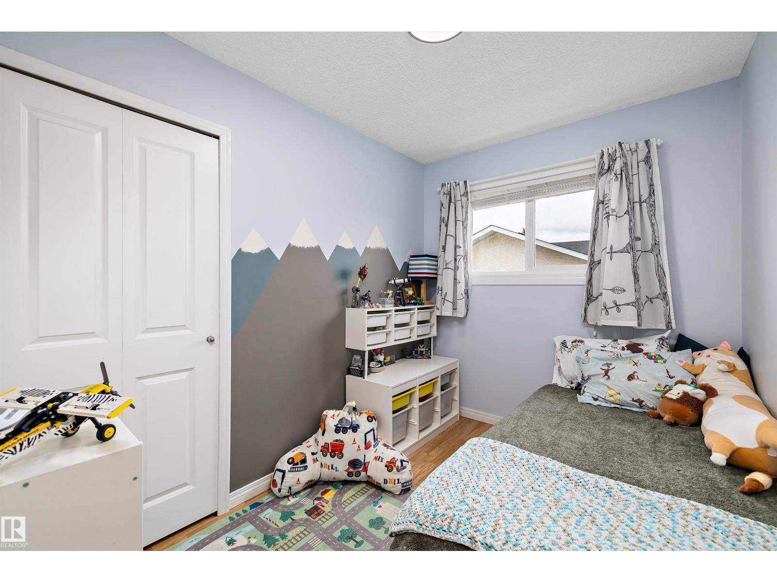243 PORTER AV — photo 23