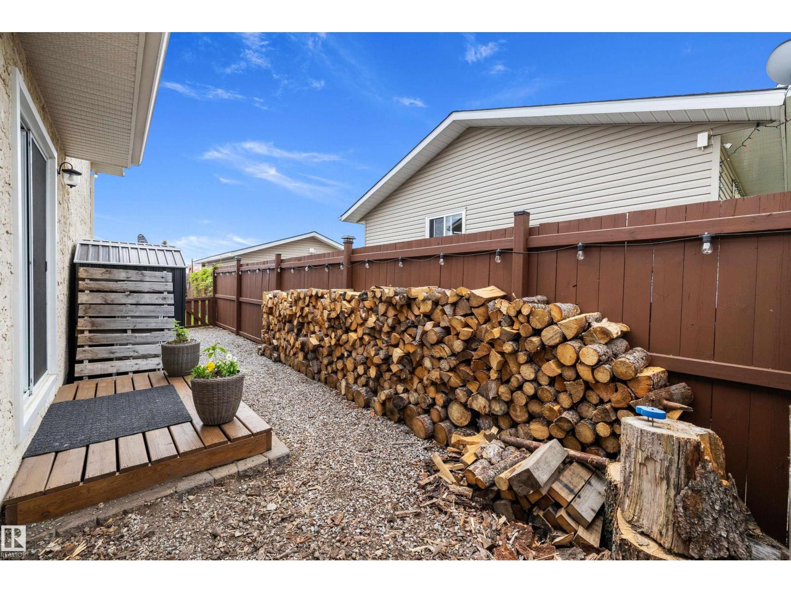 243 PORTER AV — photo 43