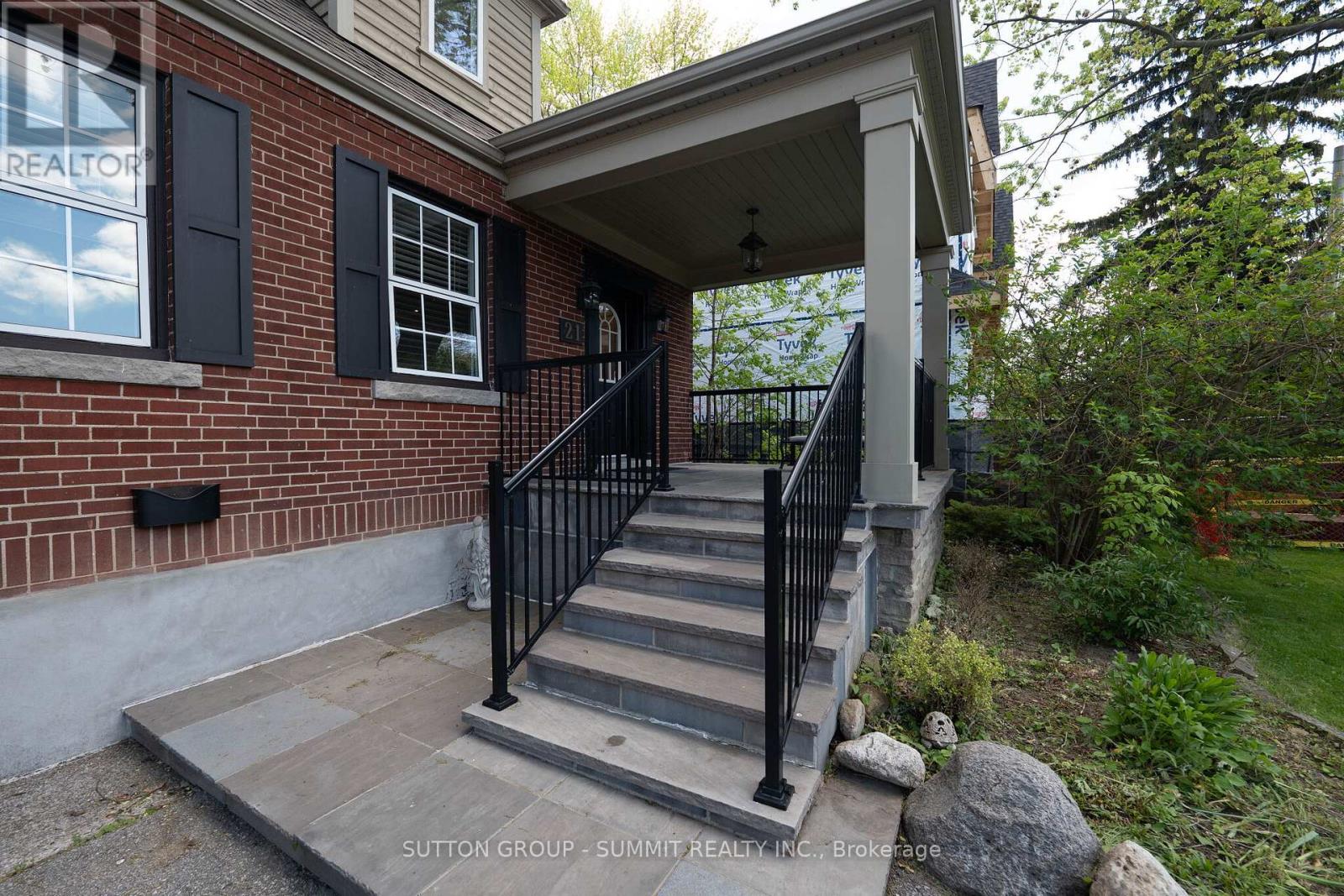 21 CUMBERLAND DRIVE - 4