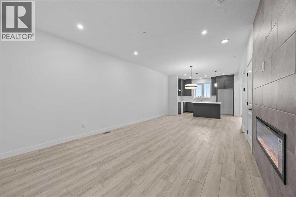 33 Hotchkiss Gardens SE — photo 9