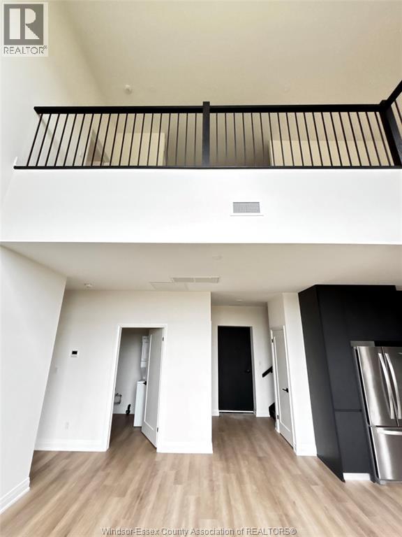 #207 4400 LAURIER PARKWAY - 28