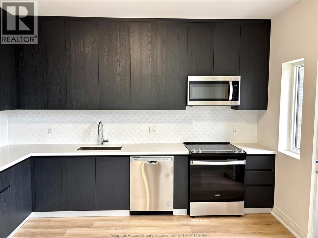 #207 4400 LAURIER PARKWAY - 6
