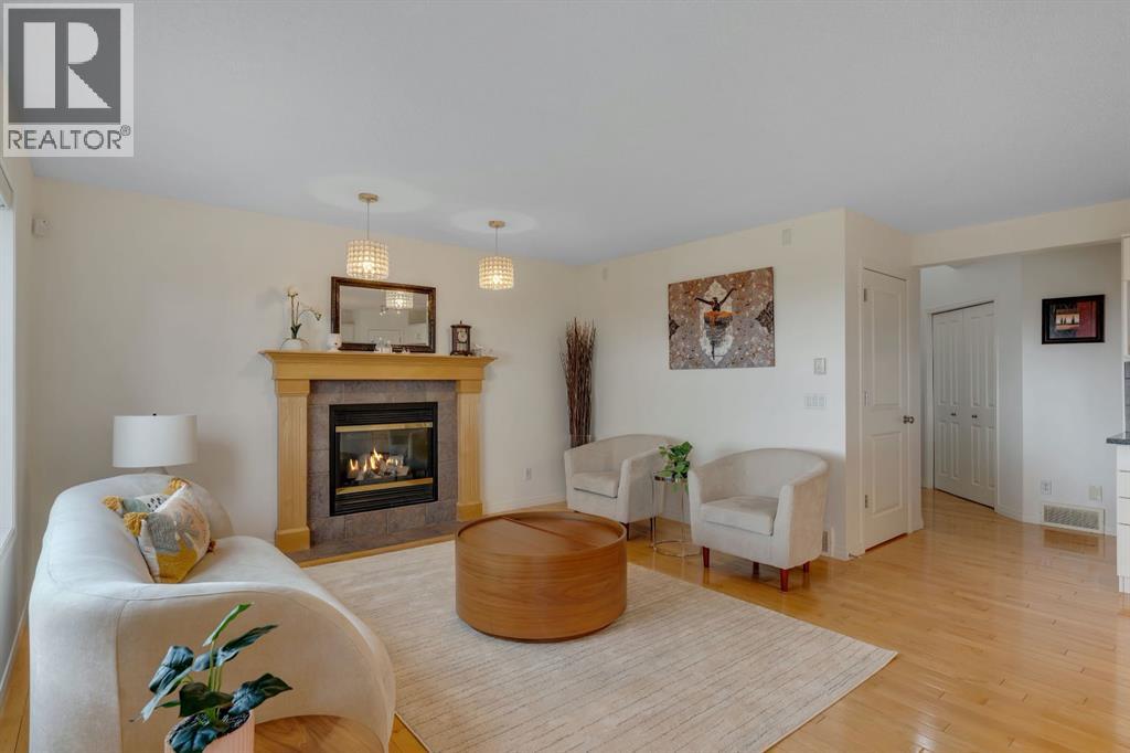 208 Royal Birch Circle NW - 13