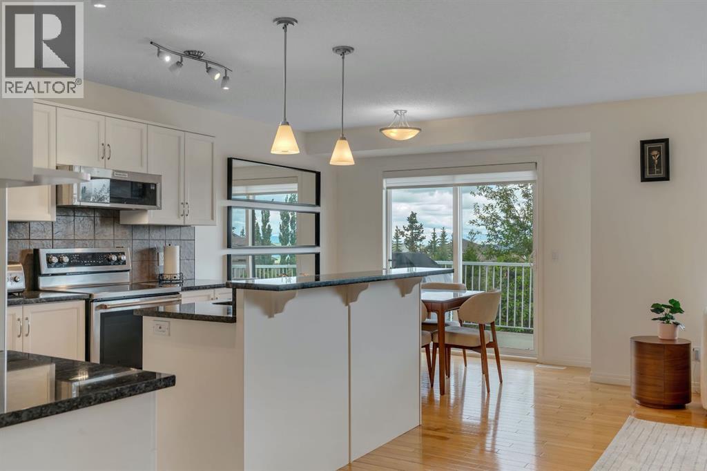 208 Royal Birch Circle NW - 11