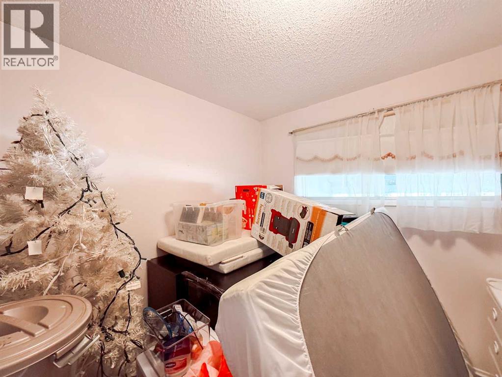 4603 54 Street — photo 15