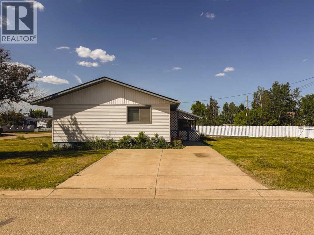 4603 54 Street - photo 2