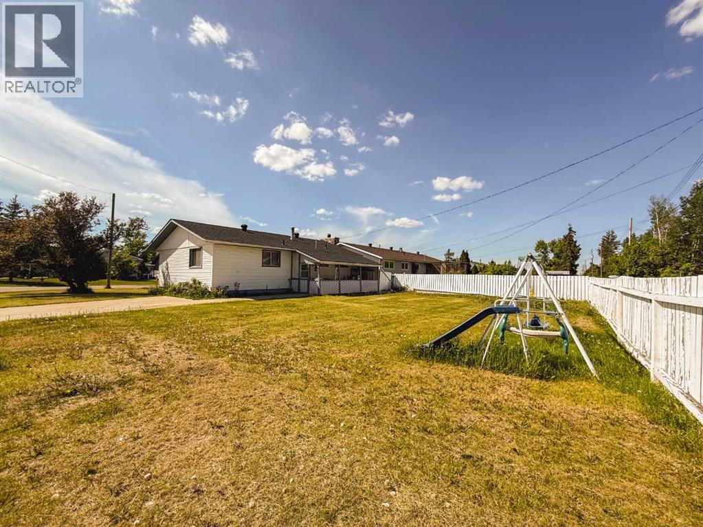 4603 54 Street - photo 3