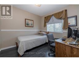 128 Tunbridge Road, Barrie, ON L4M6S2 Photo 16