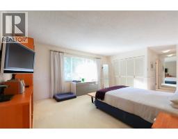 6415 Buckingham Drive, Burnaby, BC V5E3Y7 Photo 15