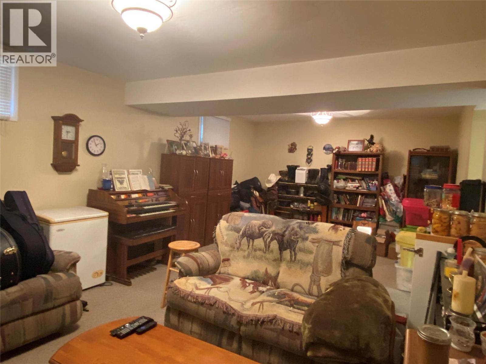 1153 Marianna Crescent - 21