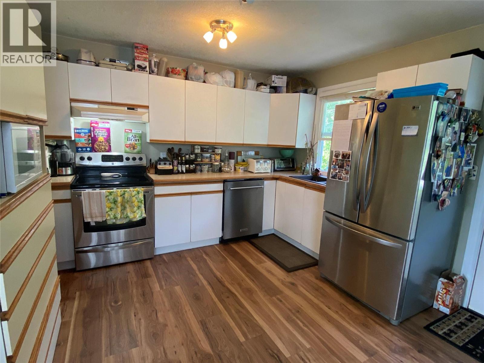 1153 Marianna Crescent, Trail