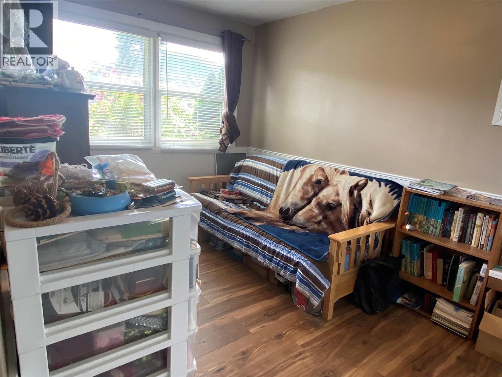 1153 Marianna Crescent, Trail