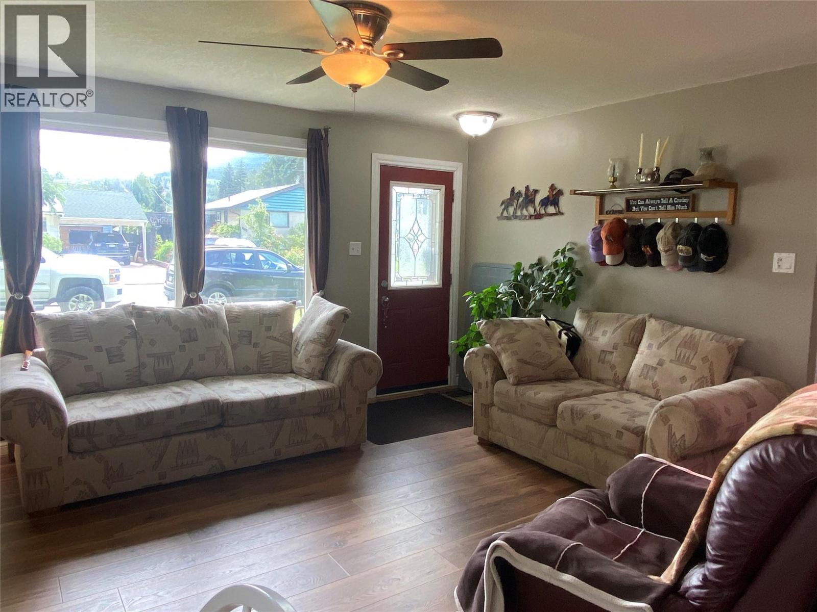 1153 Marianna Crescent - 6