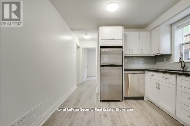 148 PORTLAND STREET - 8