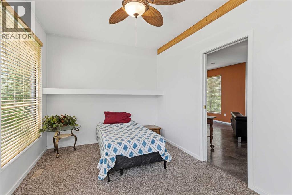 #27 West Bay Estates - 32