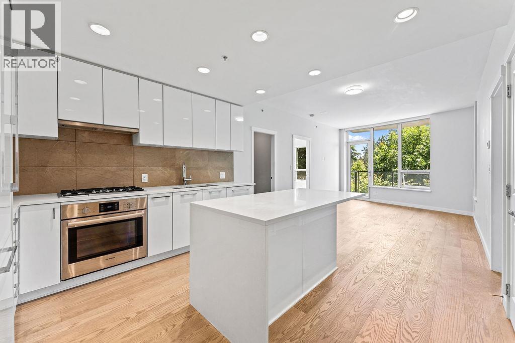 326 3563 ROSS DRIVE, Vancouver