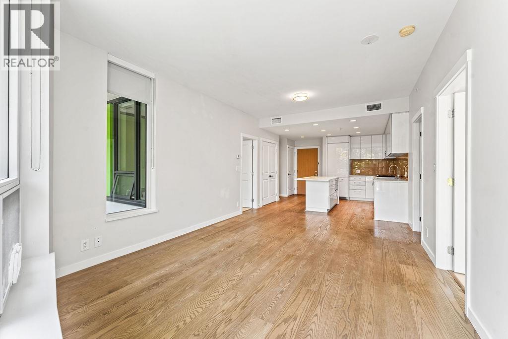 326 3563 ROSS DRIVE, Vancouver