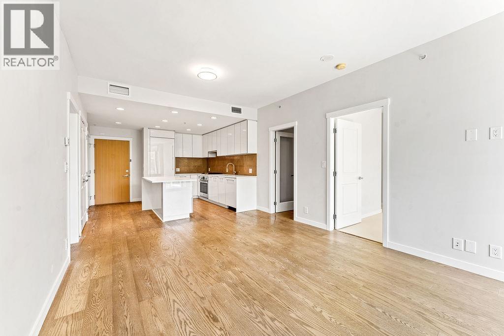 326 3563 ROSS DRIVE, Vancouver