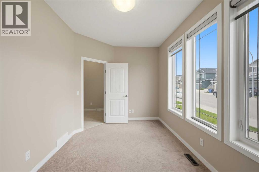 25 Red Sky Way NE - 8