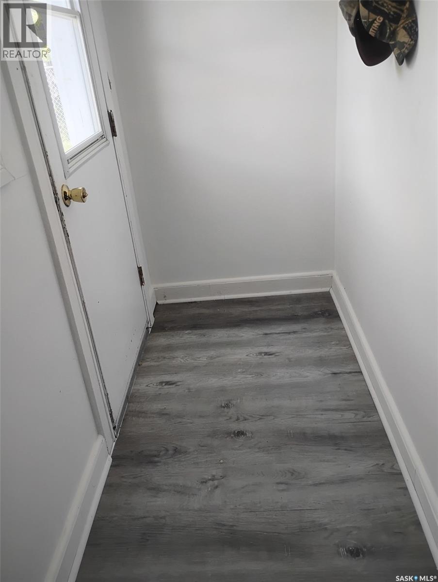 58 5th STREET SE - photo 2