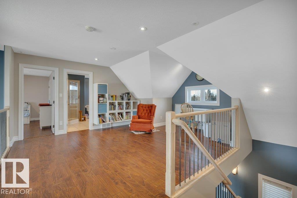 243050 TWP ROAD 474 — photo 35