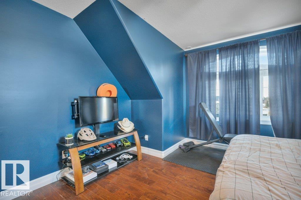 243050 TWP ROAD 474 — photo 40