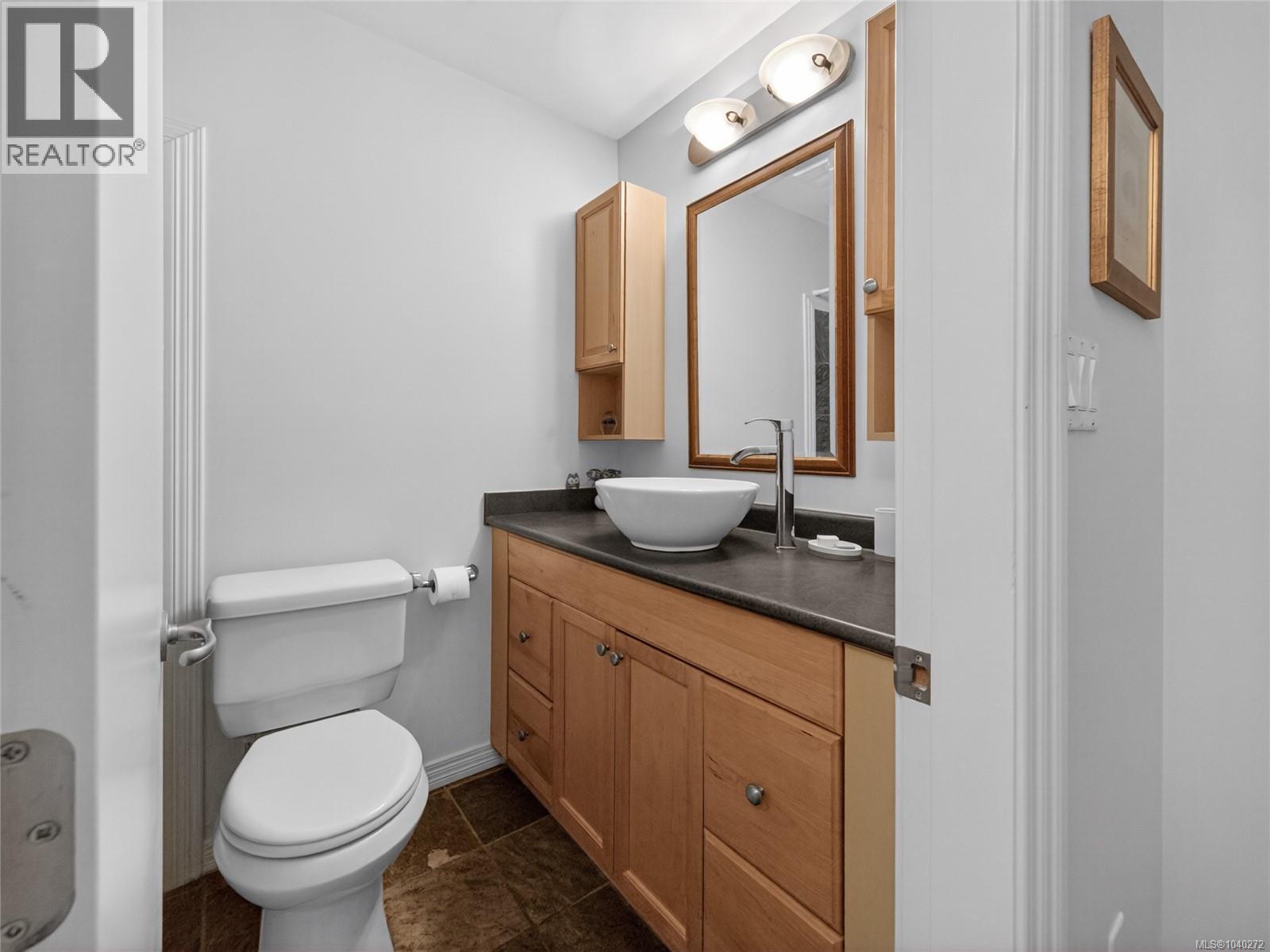 #306 103 Gorge Rd E - 21