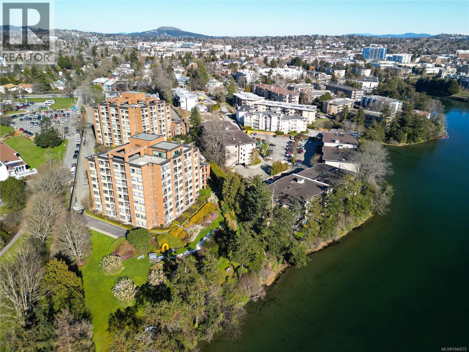 306 103 Gorge Rd E, Victoria