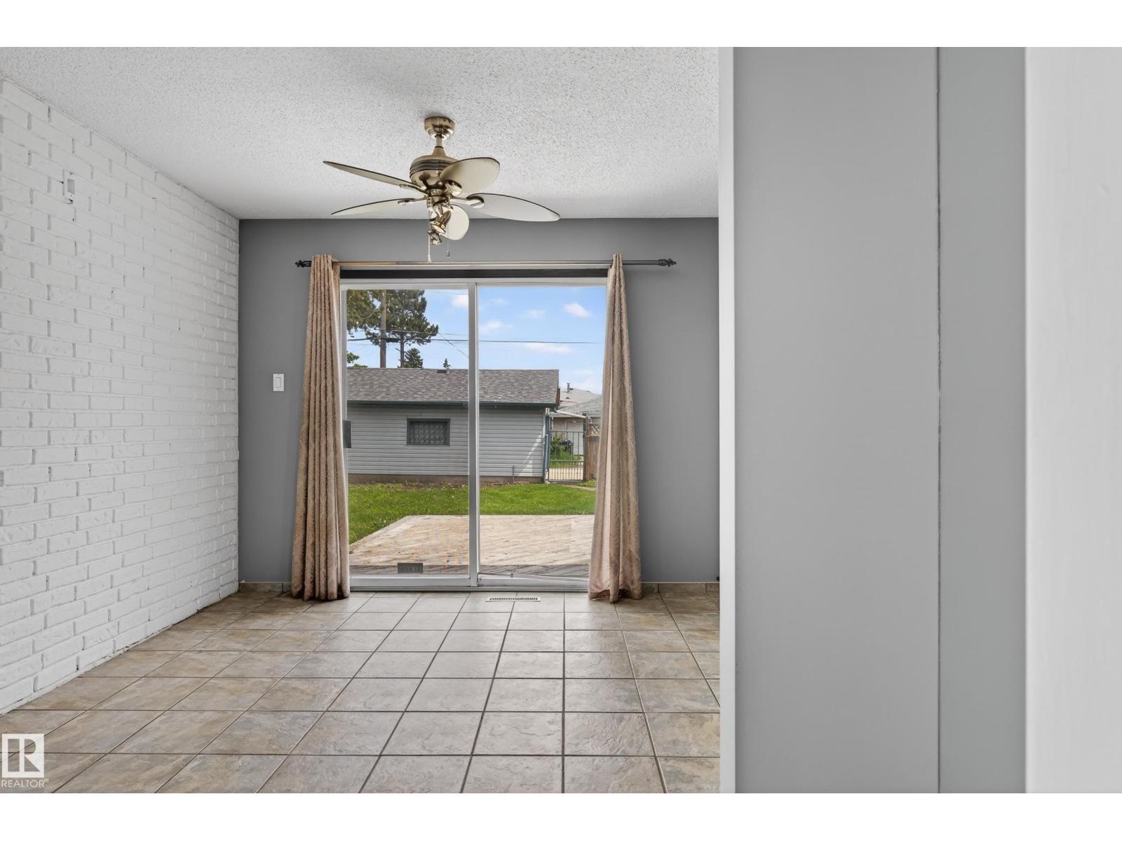 13427 114 ST NW - 15