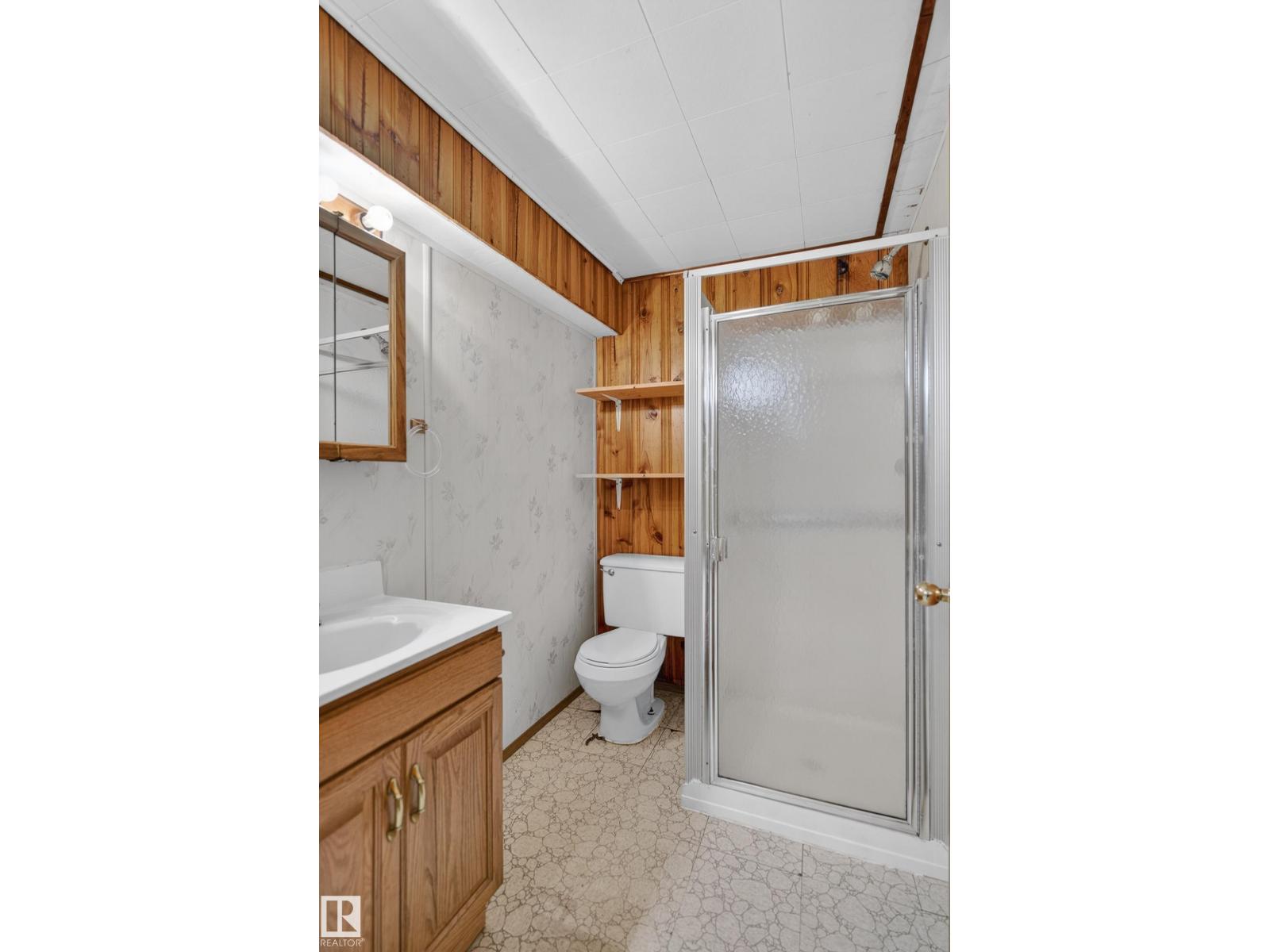 13427 114 ST NW - 35