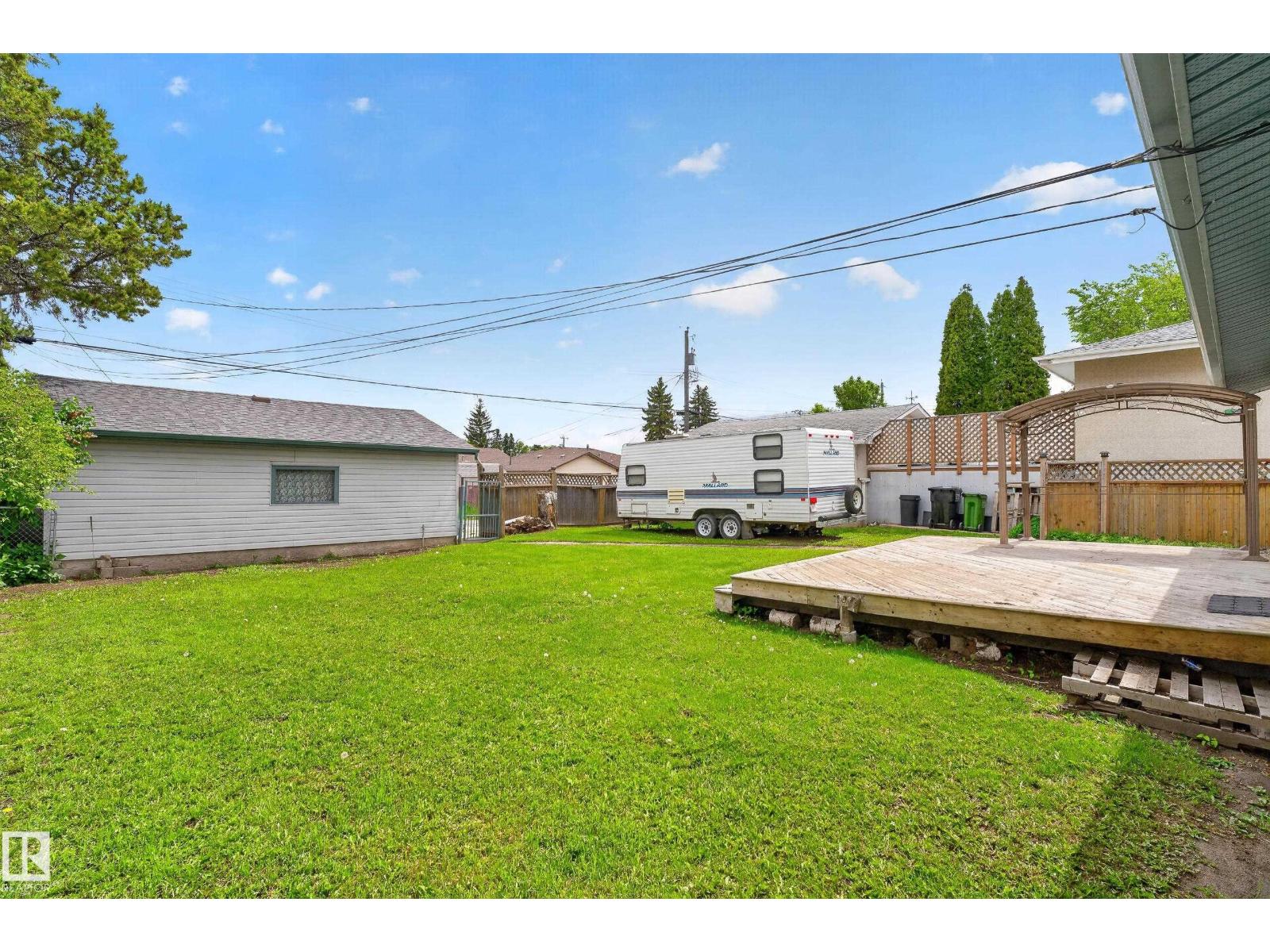 13427 114 ST NW - 40