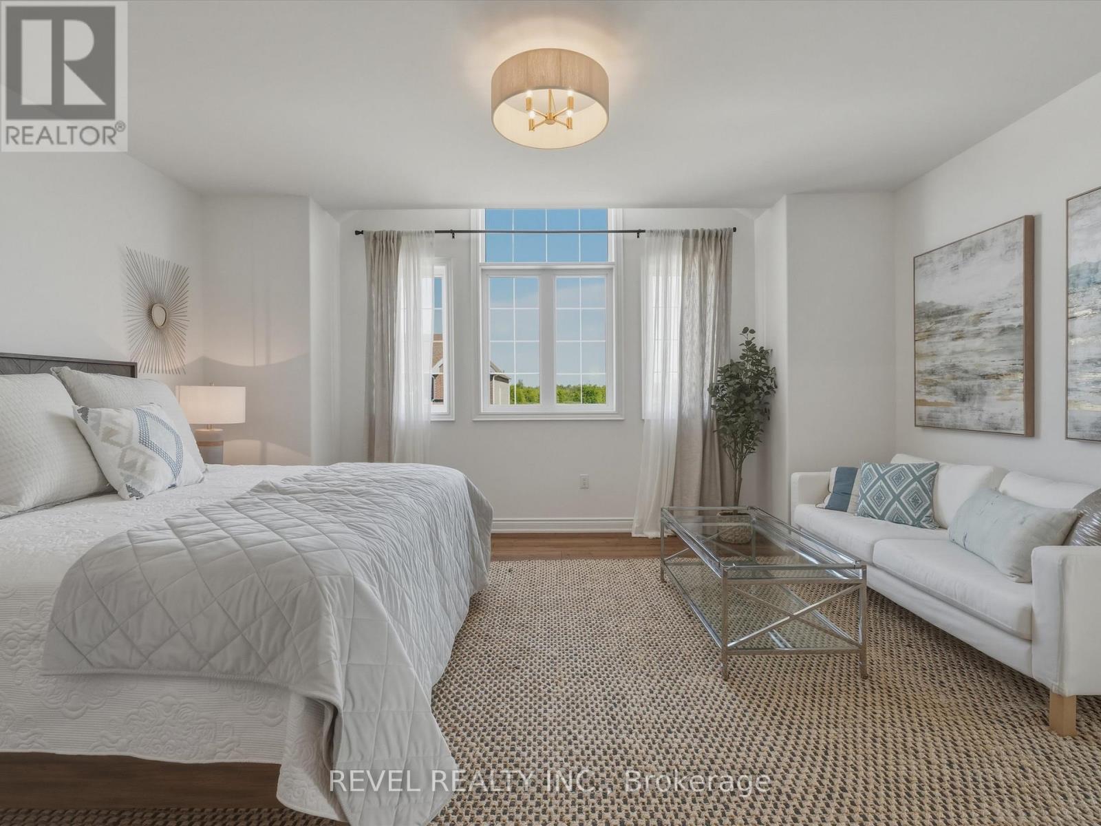 63 WOOD CRESCENT - 26