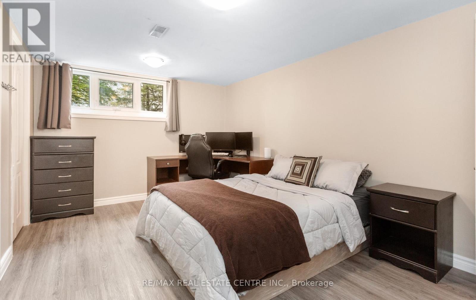 13450 HERITAGE ROAD - 25