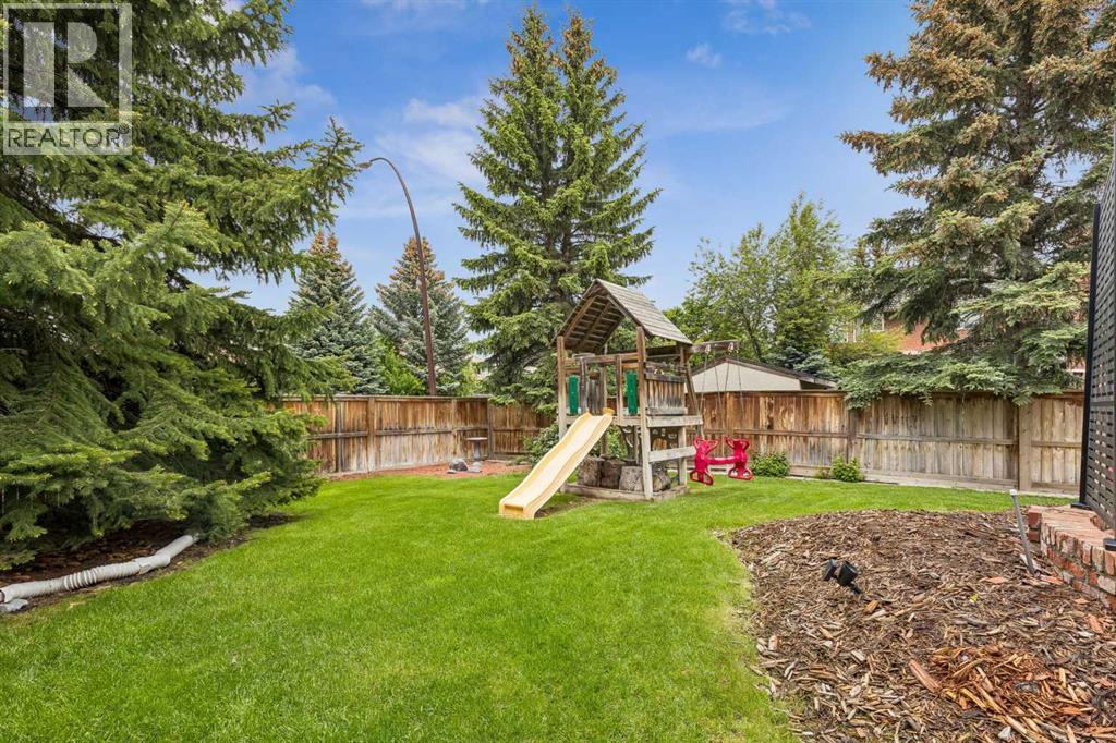 65 Woodpath Terrace SW — photo 46