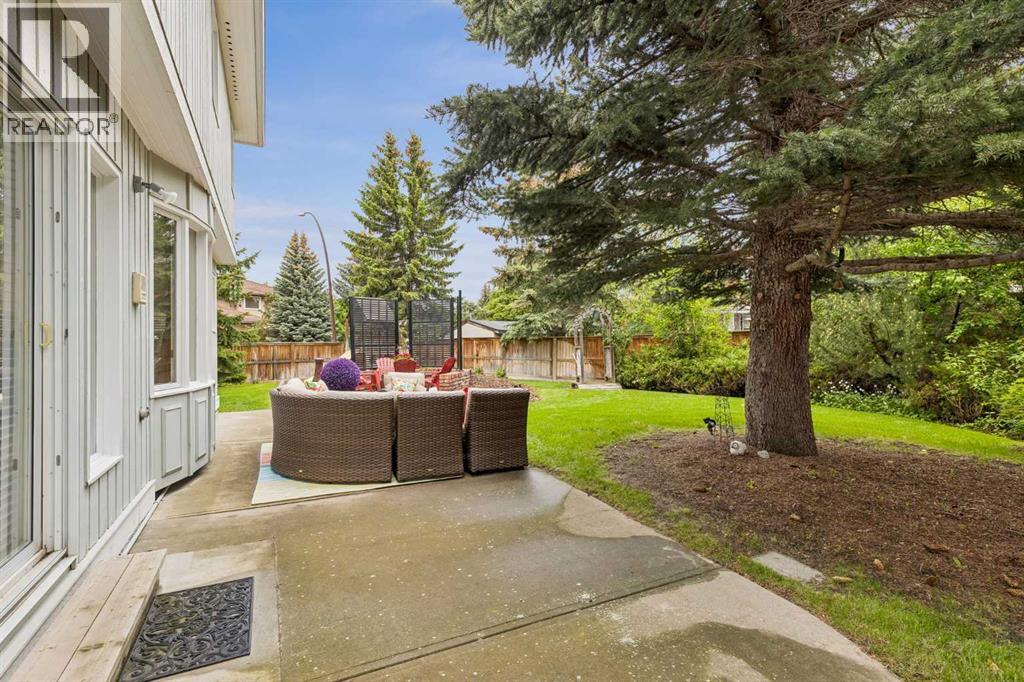 65 Woodpath Terrace SW — photo 42