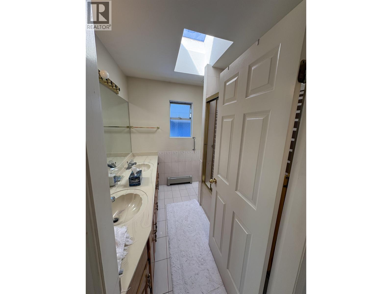 4 Bed, 4 Bath House for Sale in Vancouver – 5095 NANAIMO STREET, Vancouver – MLS# R3112101 - Image 24