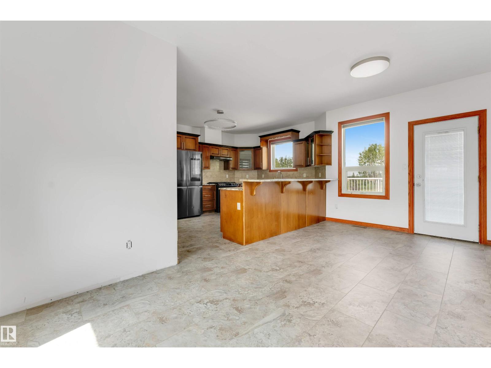 #330 50150 RGE RD 232 NE — photo 18